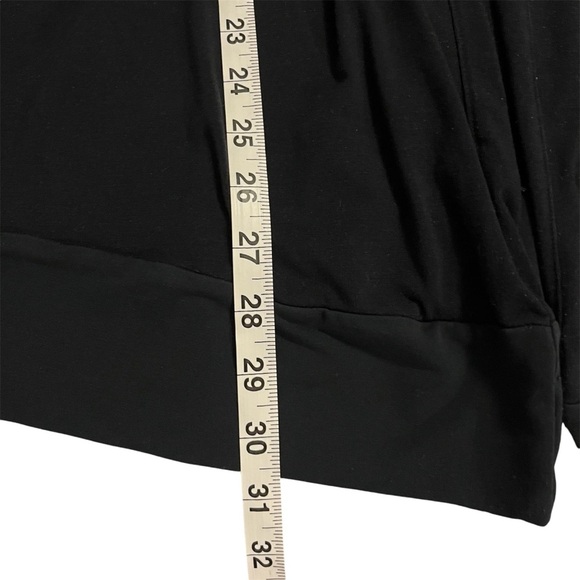 Nike Women’s Black Oversized Dri-Fit Yoga Cardigan, Athleisure Workout lagenlook - Picture 8 of 10